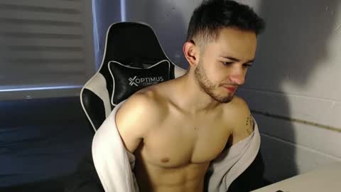 Snapshot of massimo_jiovano chatting on 03/08/25, 05:11 massimo online show from 03/08/25, 05:11