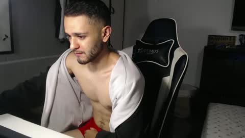 massimo online show from 11/20/25, 11:04