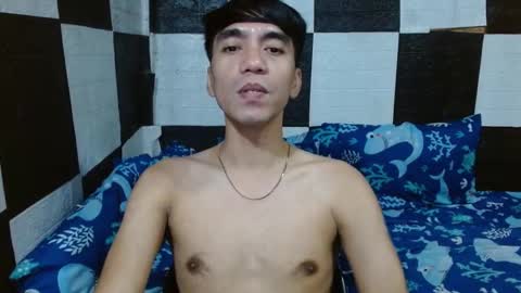 massive_boner02 online show from 01/16/26, 10:30