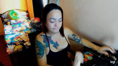 kimmy online show from 10/26/25, 11:31