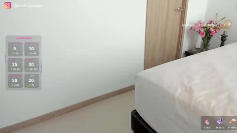 Eve   Independent model online show from 09/13/25, 02:06