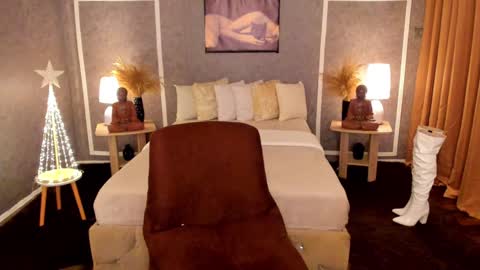 Goddess Mharian online show from 12/29/24, 06:45