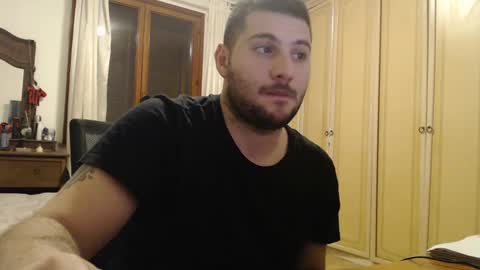 Snapshot of massu1994 chatting on 01/25/25, 05:40 Massu94 online show from 01/25/25, 05:40