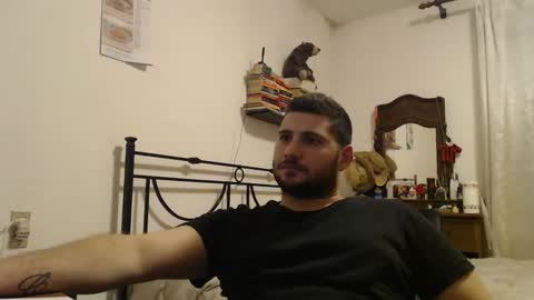 Snapshot of massu1994 chatting on 02/05/25, 04:36 Massu94 online show from 02/05/25, 04:36