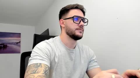 Alex online show from 12/04/25, 07:06