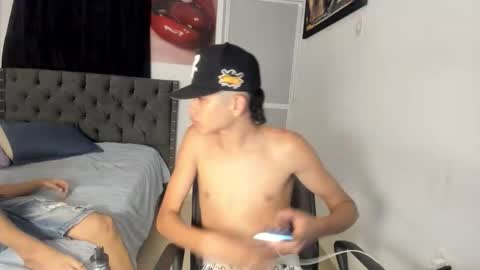 master_billy1 online show from 05/13/26, 07:06
