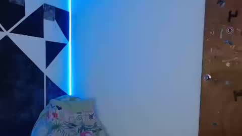 master_black777 online show from 09/19/25, 09:04