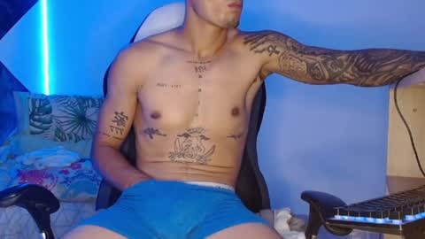 master_black777 online show from 10/25/25, 04:13