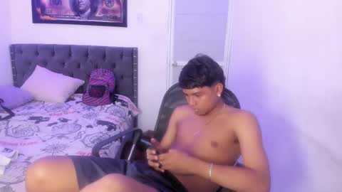 master_boy28 online show from 03/04/25, 04:27