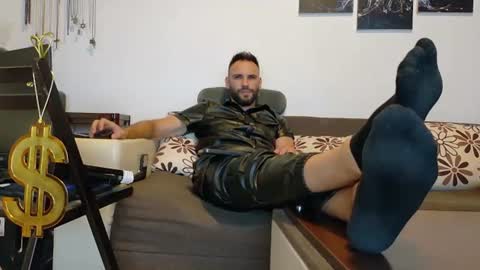 Snapshot of master_roberto333 chatting on 07/19/26, 05:38 SIR online show from 07/19/26, 05:38