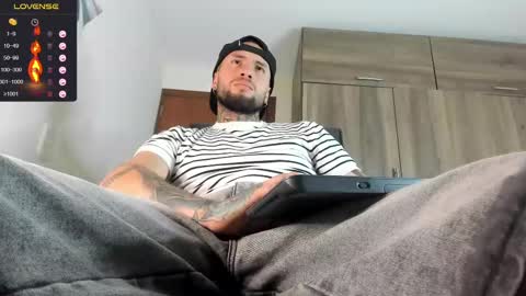 steven  online show from 10/27/25, 12:26