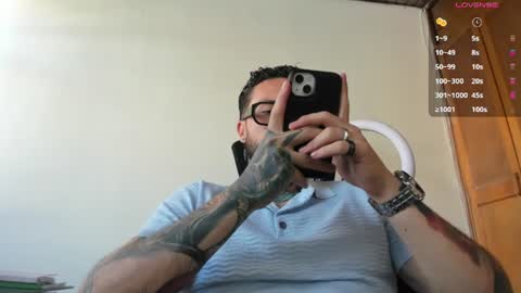 Snapshot of master_steven_01 chatting on 07/14/26, 09:42 steven online show from 07/14/26, 09:42