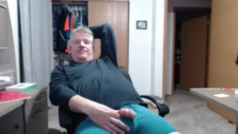 Snapshot of master_thorn chatting on 02/04/25, 03:11 Master Thorn online show from 02/04/25, 03:11