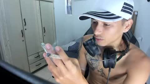 Snapshot of masteralda09 chatting on 07/23/26, 02:48 Alpha junior online show from 07/23/26, 02:48