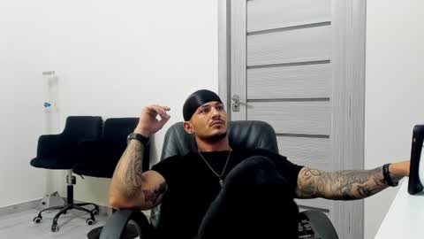 Snapshot of masterchris12 chatting on 12/03/24, 09:01 masterchris12 online show from 12/03/24, 09:01