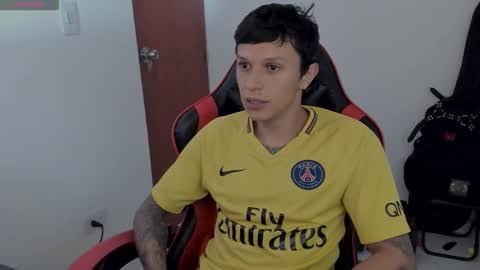 Snapshot of masterdave7 chatting on 09/26/25, 11:47 Dave online show from 09/26/25, 11:47