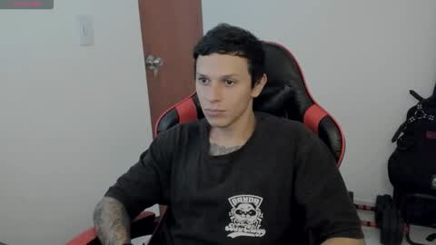 Snapshot of masterdave7 chatting on 10/03/25, 07:11 Dave online show from 10/03/25, 07:11