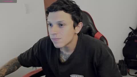 Snapshot of masterdave7 chatting on 10/07/25, 12:08 Dave online show from 10/07/25, 12:08