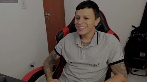 Snapshot of masterdave7 chatting on 11/06/25, 11:22 Dave online show from 11/06/25, 11:22