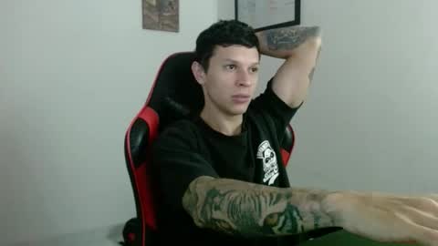 Snapshot of masterdave7 chatting on 11/22/25, 11:09 Dave online show from 11/22/25, 11:09