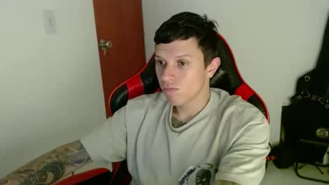 Snapshot of masterdave7 chatting on 12/02/25, 11:11 Dave online show from 12/02/25, 11:11