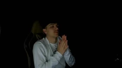 Snapshot of masterjizz1_0 chatting on 10/31/25, 05:41 masterjizz1_0 online show from 10/31/25, 05:41