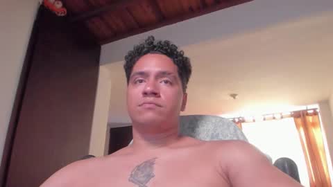 Juan Independent Model online show from 10/06/25, 09:12