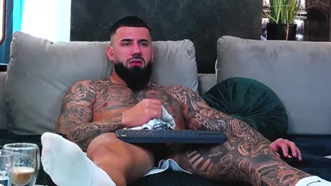 masterkingofmuscle online show from 01/13/25, 09:19