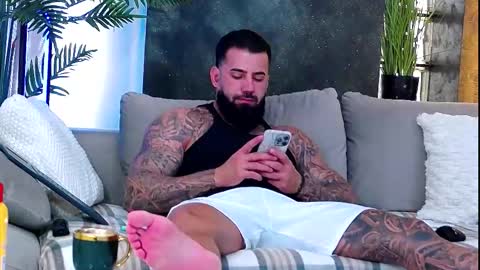 masterkingofmuscle online show from 10/22/25, 10:26