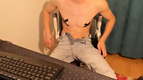 Silly Rabbit  online show from 02/14/25, 05:14