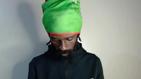 Marl online show from 10/08/25, 02:53