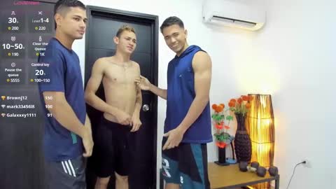 Team Cris Darwin- Fernando- Stiven- David online show from 03/07/25, 02:34