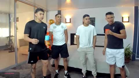 Team Cris Darwin- Fernando- Stiven- David online show from 11/22/25, 11:31