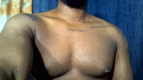 Snapshot of mastershow69 chatting on 01/15/25, 03:33 camilo online show from 01/15/25, 03:33