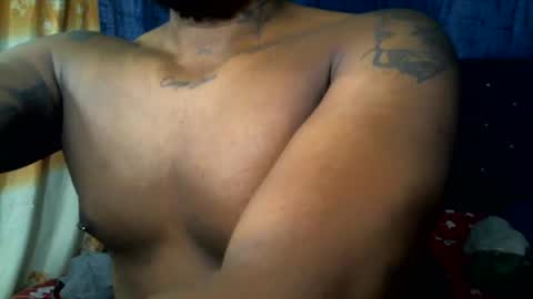 Snapshot of mastershow69 chatting on 02/04/25, 10:00 camilo online show from 02/04/25, 10:00