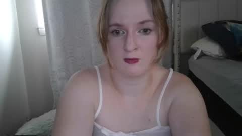 Snapshot of mastersquirter98 chatting on 05/21/26, 04:47 alex online show from 05/21/26, 04:47