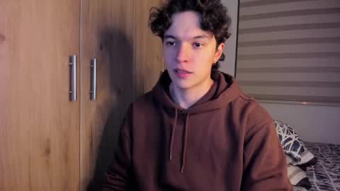 mastrangelo_x online show from 10/09/25, 04:21