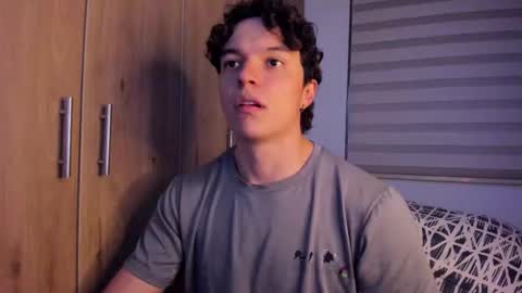 mastrangelo_x online show from 10/11/25, 02:44