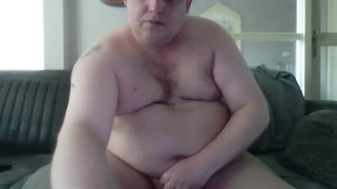 Snapshot of mastrubeertje1988 chatting on 10/20/25, 09:43 mastrubeertje1988 online show from 10/20/25, 09:43