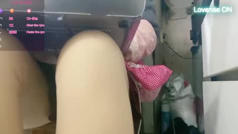 SuSu online show from 11/18/25, 07:13