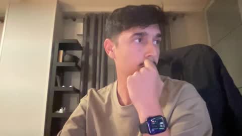 Aaron online show from 11/10/25, 06:18