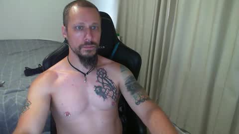 Snapshot of matchy666 chatting on 02/17/25, 05:25 Matchy online show from 02/17/25, 05:25