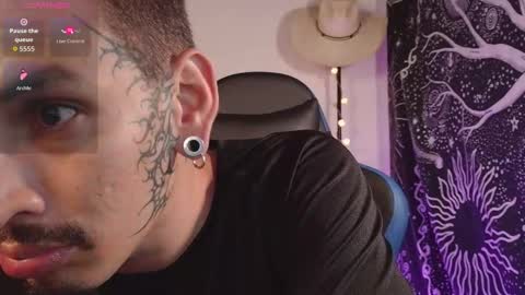 Mateo online show from 11/07/25, 01:38