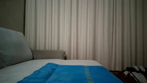 Mateo Blu online show from 12/01/25, 09:20