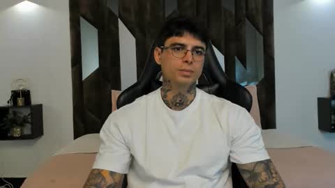 mateo_dilucajs1 online show from 09/30/25, 07:19