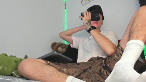 Mateo online show from 04/05/26, 06:10