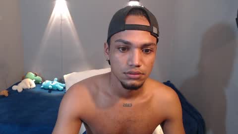 Mateo and Noah online show from 06/01/26, 01:57