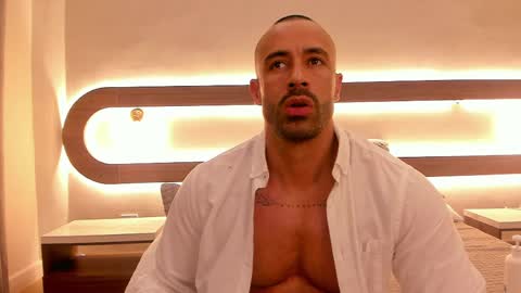 Mateo online show from 04/05/26, 05:43