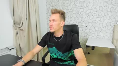 MateoBenjamin online show from 01/04/25, 07:44