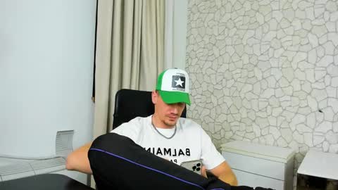 MateoBenjamin online show from 01/07/25, 08:31